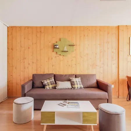 T2 Cabine Avec Piscine, Sauna, Hammam Et Parking A Luz-saint-sauveur, 5 Personnes - Fr-1-402-85 *