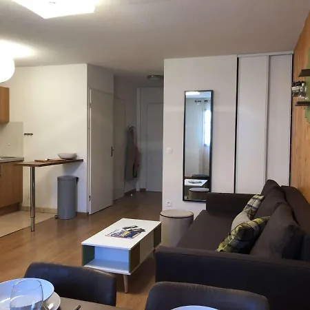 T2 Cabine Avec Piscine, Sauna, Hammam Et Parking A Luz-saint-sauveur, 5 Personnes - Fr-1-402-85 شقة *